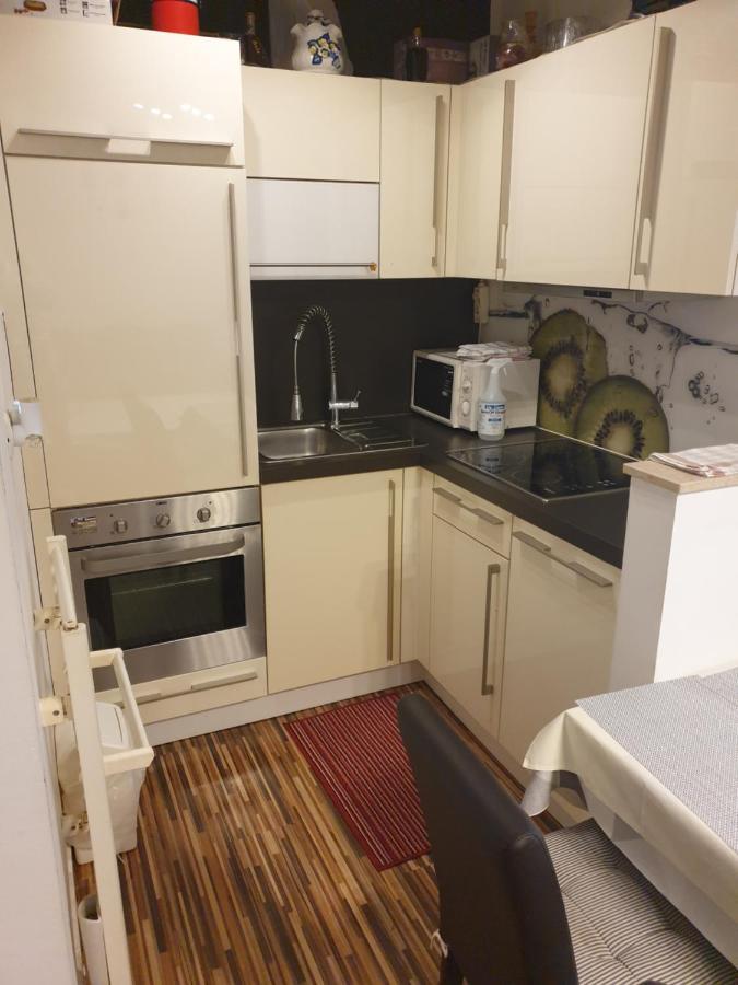 Apartment Sara Копер Экстерьер фото